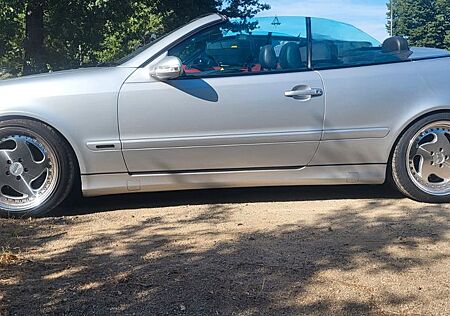 Mercedes-Benz CLK 320 AVANTGARDE Avantgarde