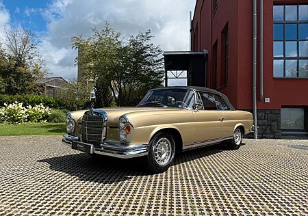 Mercedes-Benz 280 SE Cabriolet