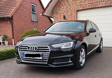 Audi A4 40 TFSI S tronic Avant -