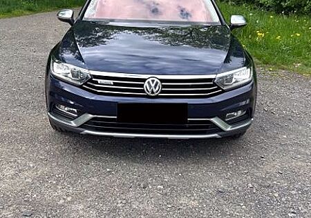 VW Passat Alltrack Volkswagen 2.0 TDI SCR 176kW DSG 4MOT A...