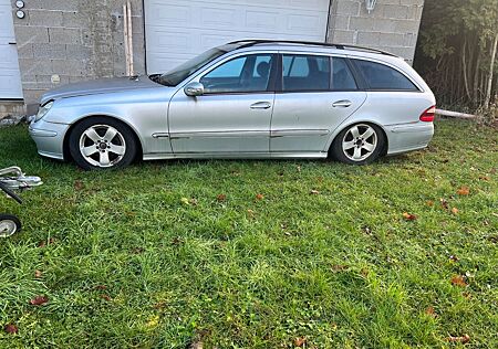 Mercedes-Benz E 280 Mercedes T CDI 1.Hand Automatik Export