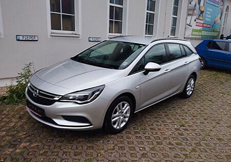 Opel Astra K 1.6 CDTI Elegance SPORTS TOURER +Navi