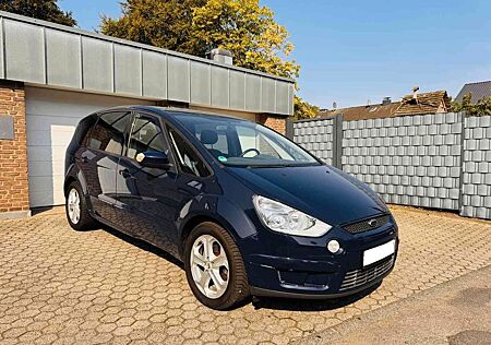 Ford S-Max 2,0 Titanium Tüv Neu Klimaautomatik Navi