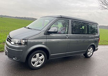 VW T5 California Volkswagen (mit Küche)