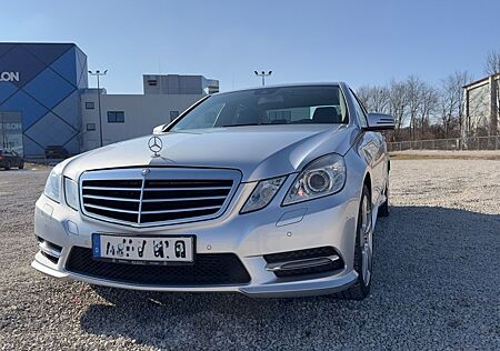 Mercedes-Benz E 220 BlueTEC BE Edition AVANTG. Autom. Edit...