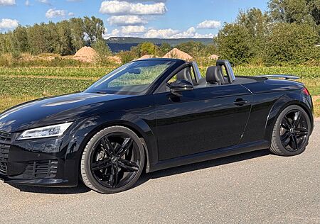 Audi TT Roadster 2.0 TFSI S tronic -
