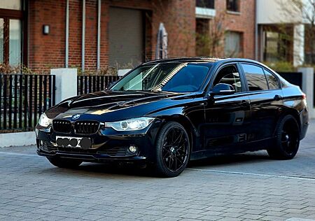 BMW 330d Limousine F30 Automatic deutsches Fahrzeug