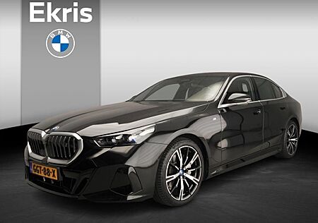 BMW i5 Sedan eDrive40 | M-Sportpakket | LED | Leder