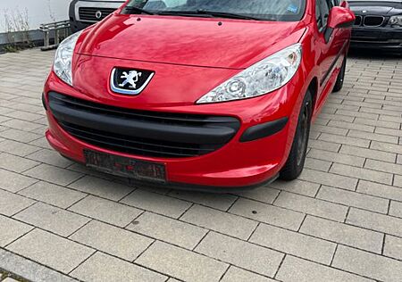Peugeot 207 Urban Move/ 2. Hand
