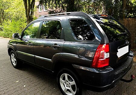 Kia Sportage 2.0 CVVT 2WD Active/AHK/SHZ