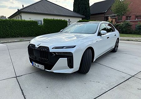 BMW 740 Baureihe 7 Lim d xDrive M Sport