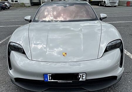 Porsche Taycan /Pano/Garantie/Luftfederung/Top Zustand