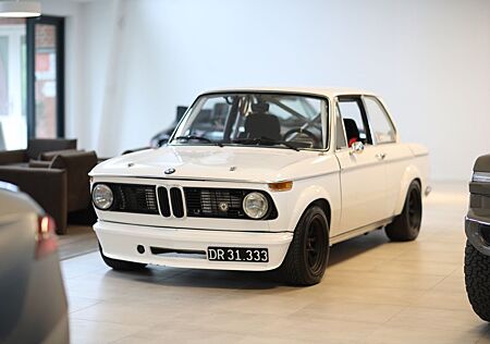 BMW 2002 (ti converted)