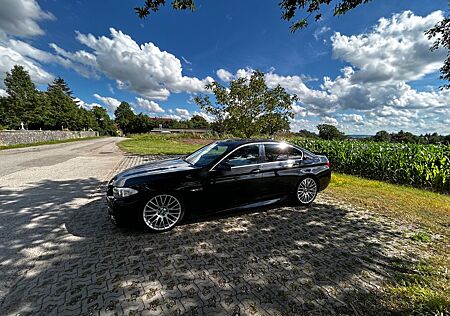 BMW 530d M Paket HUD/softclose/Leder/Xen/Hifi/eSport