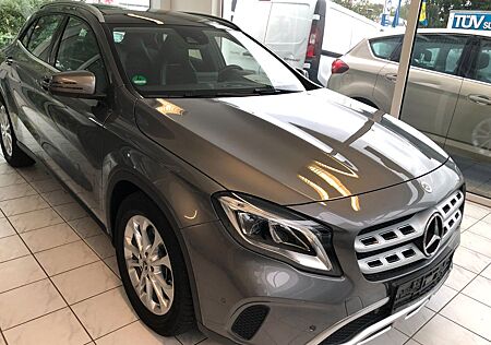 Mercedes-Benz GLA 250 gebraucht kaufen Mercedes-Benz GLA 250 GLA -Klasse 4Matic