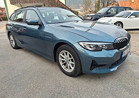 BMW 320 d Advantage