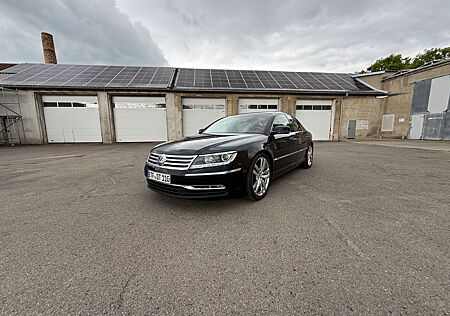 VW Phaeton Volkswagen 3.0 V6 TDI 4MOTION Tiptronic 5-Sitzer -
