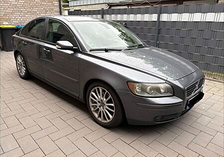 Volvo S40 2.4