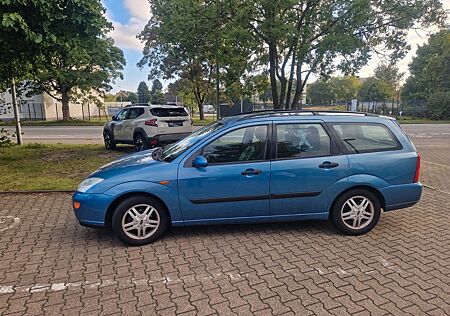 Ford Focus 1.6 Ambiente Ambiente