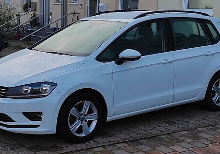 VW Golf Sportsvan Volkswagen 1.6 TDI Comfortline BlueMotio...