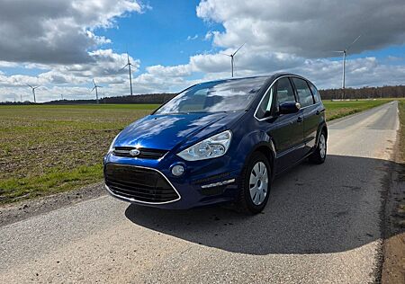 Ford S-Max 2,0 EcoBoost 149kW Titanium PowerShift...