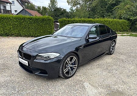 BMW M5 *Softclose*Head-UP*Sitzbelüftung*Massage*