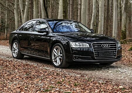 Audi A8 4.0 TFSI tiptronic quattro -
