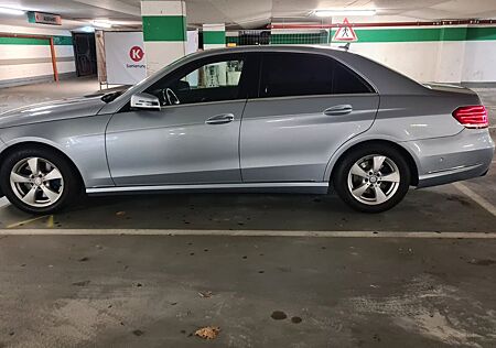 Mercedes-Benz E 350 BlueTEC AVANTGARDE