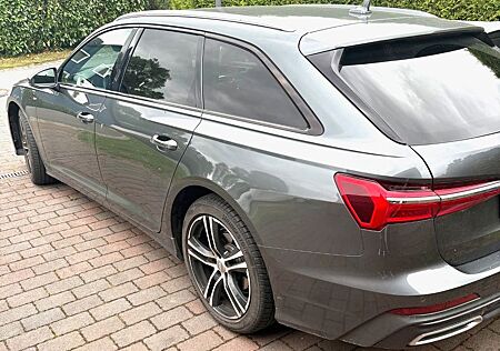 Audi A6 40 TDI S tronic S line Avant S line