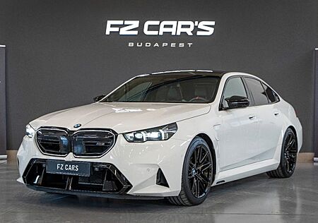BMW M5 Plug-In Hybrid -KERAMIC BREAK- 4YEAR WARRANT