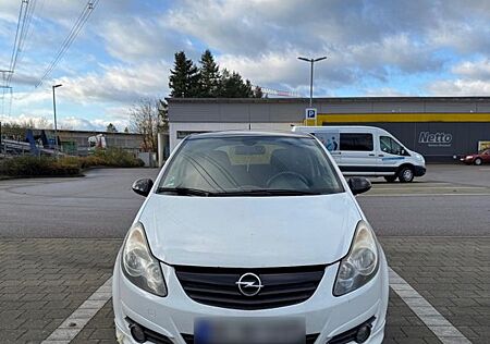 Opel Corsa D 1.2 Color Edition