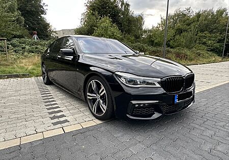 BMW 750d xDrive - lückenlos gepflegt