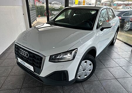 Audi Q2 30 TDI LED*KEYLESS*CARPLAY*SCHECKHEFT*PDC*TOP
