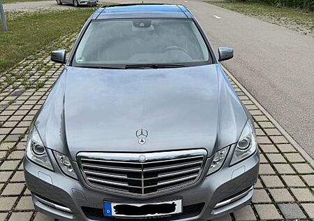 Mercedes-Benz E 350 CDI BlueEFFICIENCY ELEGANCE ELEGANCE