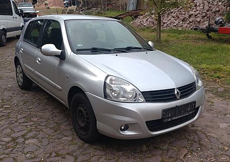 Renault Clio II Campus Dynamique