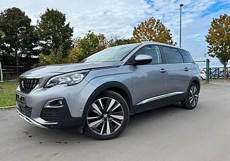 Peugeot 5008 Allure Automatik 7sitze