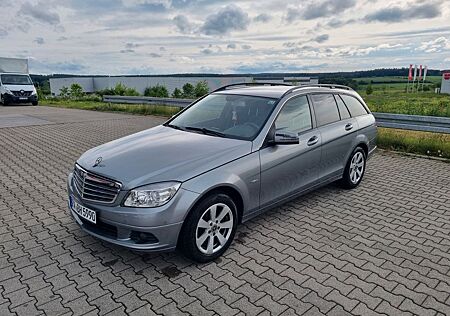Mercedes-Benz C 180 CGI T BlueEFFICIENCY -