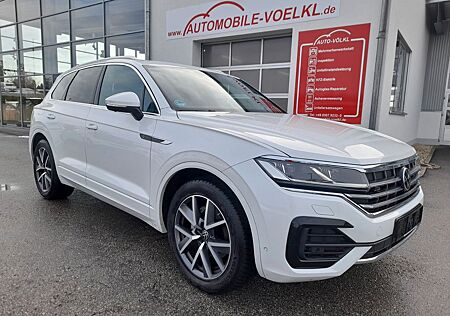 VW Touareg Volkswagen 3.0TDI 4MOT. R-Line LED/AHK/STANDHEIZUNG