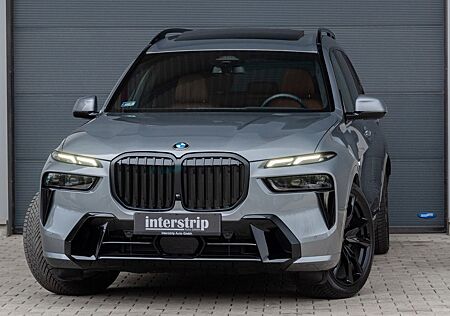BMW X7 40d M SPORT.EX DRIVE PRO.SOFTC.PANO.AHK.5/100