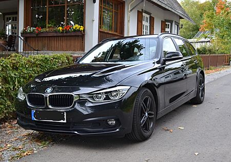 BMW 318d Touring Advantage