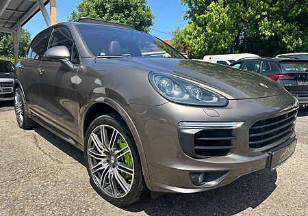 Porsche Cayenne S E-Hybrid *SportDesign/Kabel/Pano/Bose/