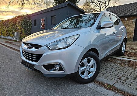 Hyundai ix35 1.6 Style blue 2WD