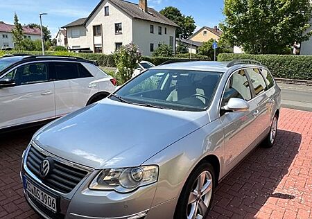 VW Passat Variant Volkswagen 1.6 TÜV NEU PDC SHZ KLIMA 17 ZOLL