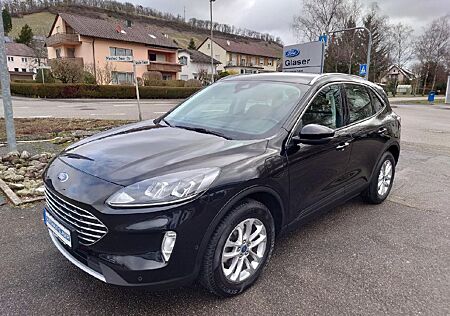 Ford Kuga Plug-In Hybrid Titanium AHK