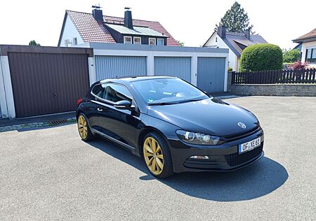 VW Scirocco Volkswagen 2.0 TDI DSG -