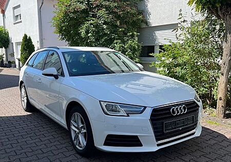 Audi A4 2.0 TFSI 140kW S tronic Avant 1.Hand