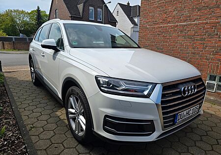 Audi Q7 ultra 3.0 TDI quattro tiptronic