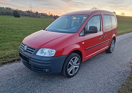 VW Caddy Volkswagen Life Team TÜV 02.26 7 Sitzer
