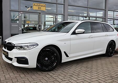 BMW 520 Touring d M Sport-PANO-LED-HUD-CAM-SHZ