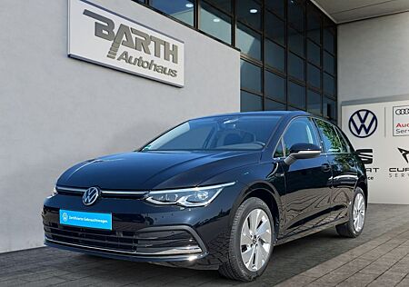VW Golf Volkswagen VIII Style eTSI+DSG+AHK+NAVI+LED+ACC+RÜCKFA